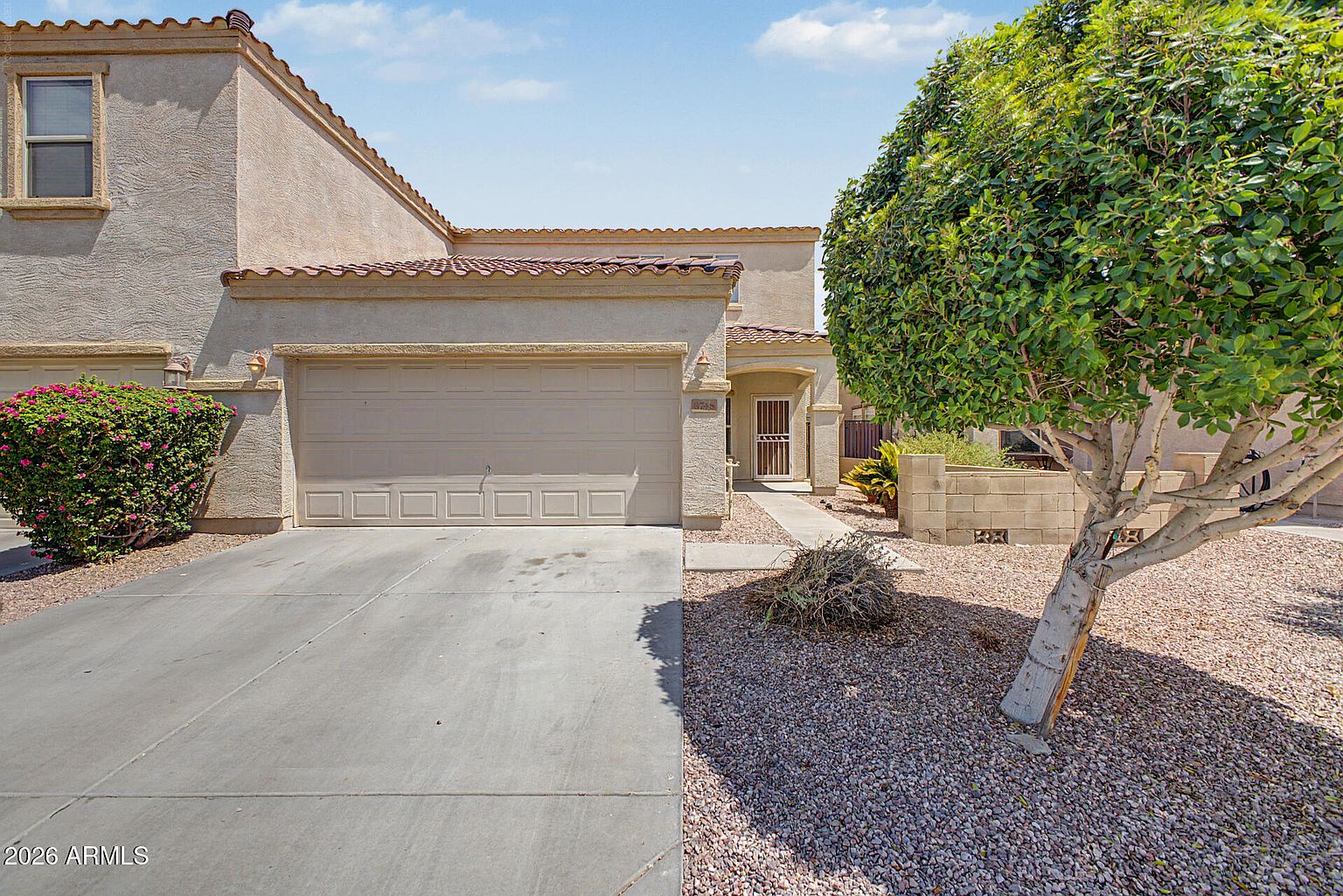 8748 W Wood Dr Peoria, AZ 85381 photo 4