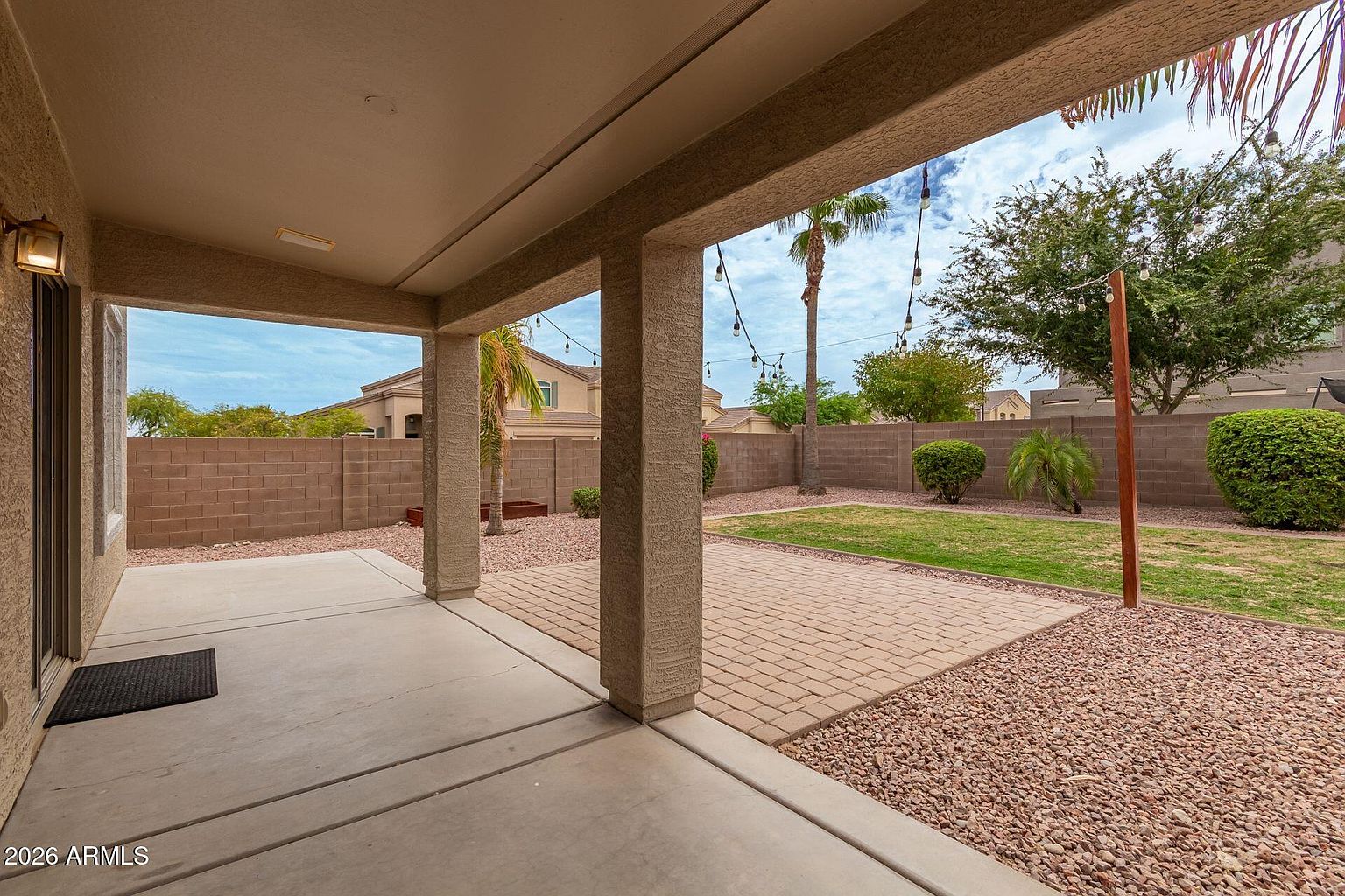 11719 W Dos Rios Dr