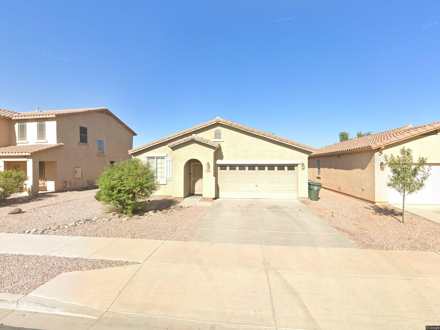7326 W Alta Vista Rd Phoenix, AZ 85339 photo 2
