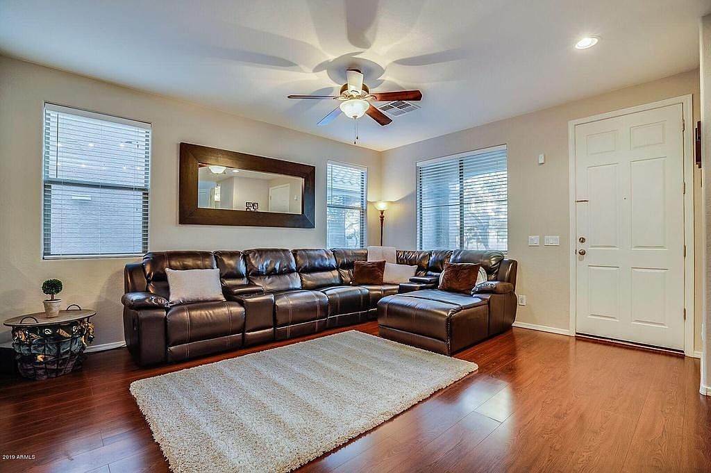 3830 E Santa Fe Ln photo 4