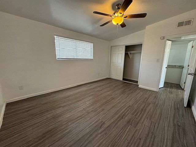 1605 E Crown photo 2