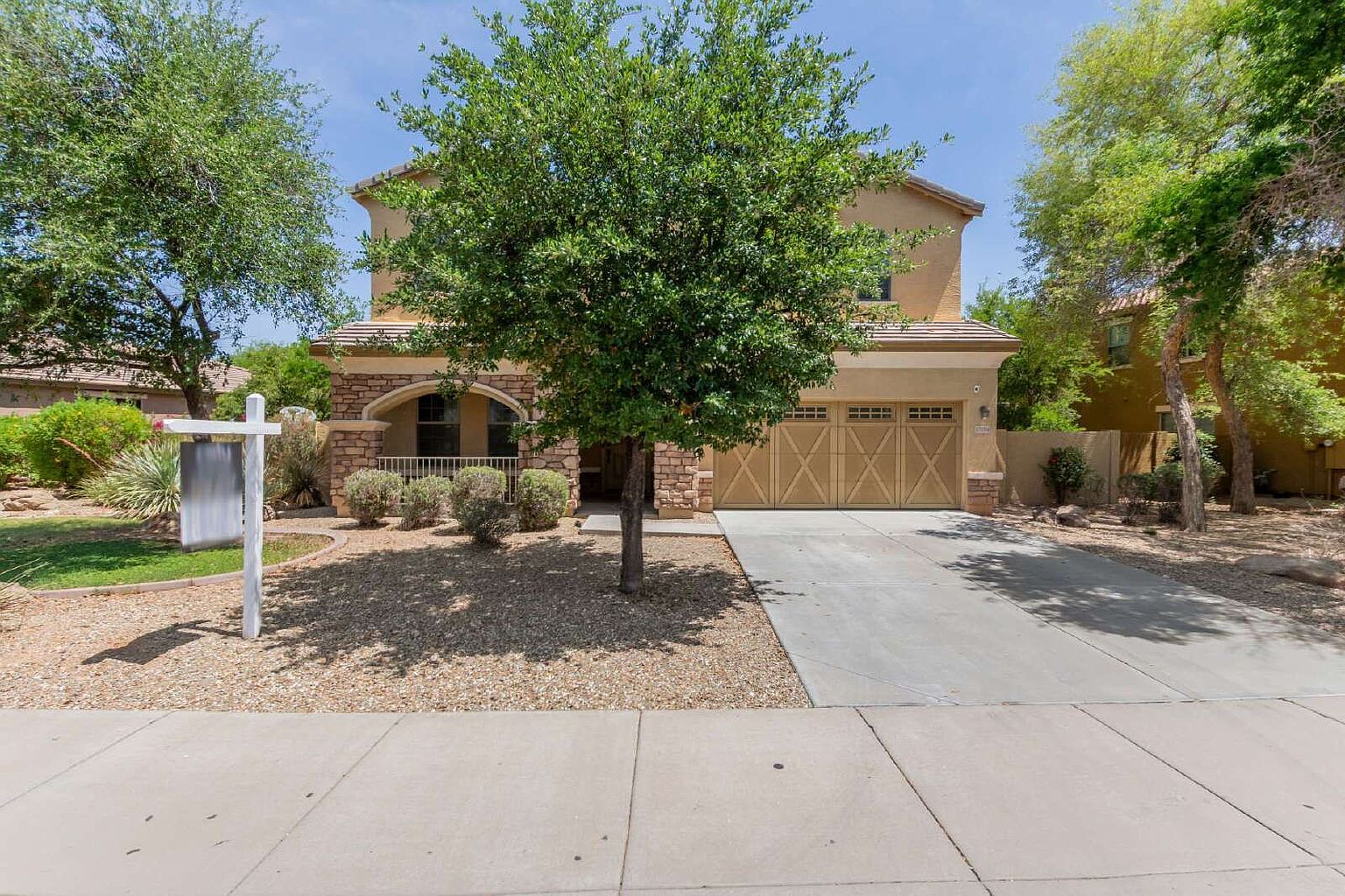 15204 W Westview Dr photo 2