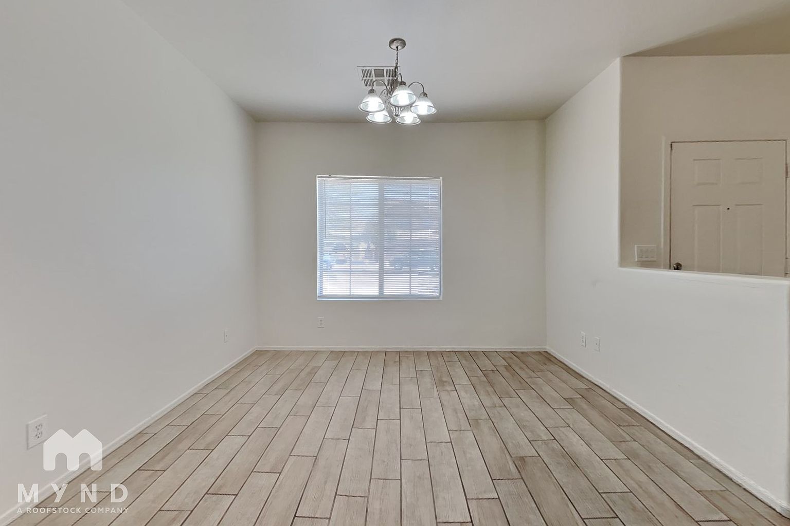9303 W Raymond St Tolleson, AZ 85353 photo 4