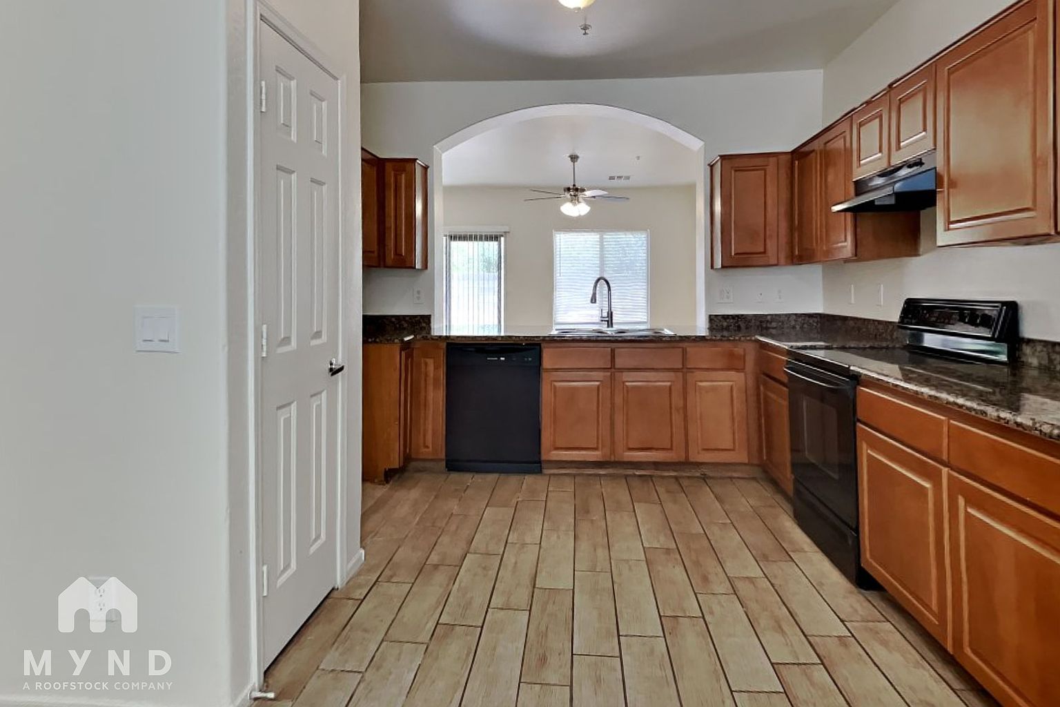 9303 W Raymond St Tolleson, AZ 85353 photo 5