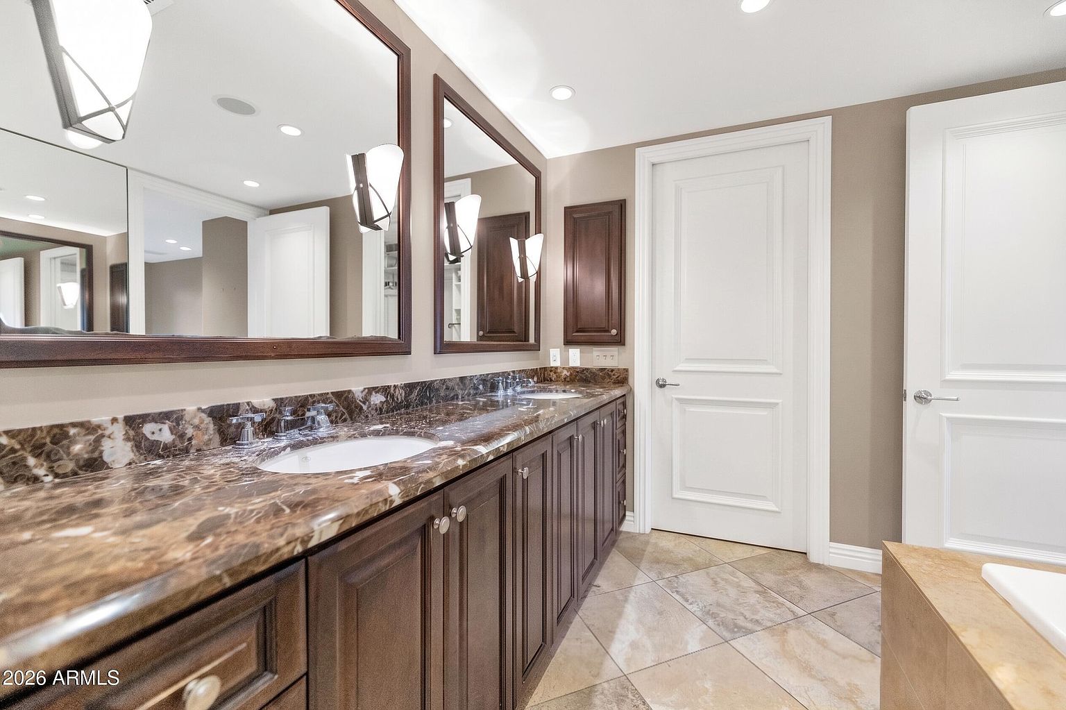 7175 E Camelback Rd Scottsdale, AZ 85251 photo 4