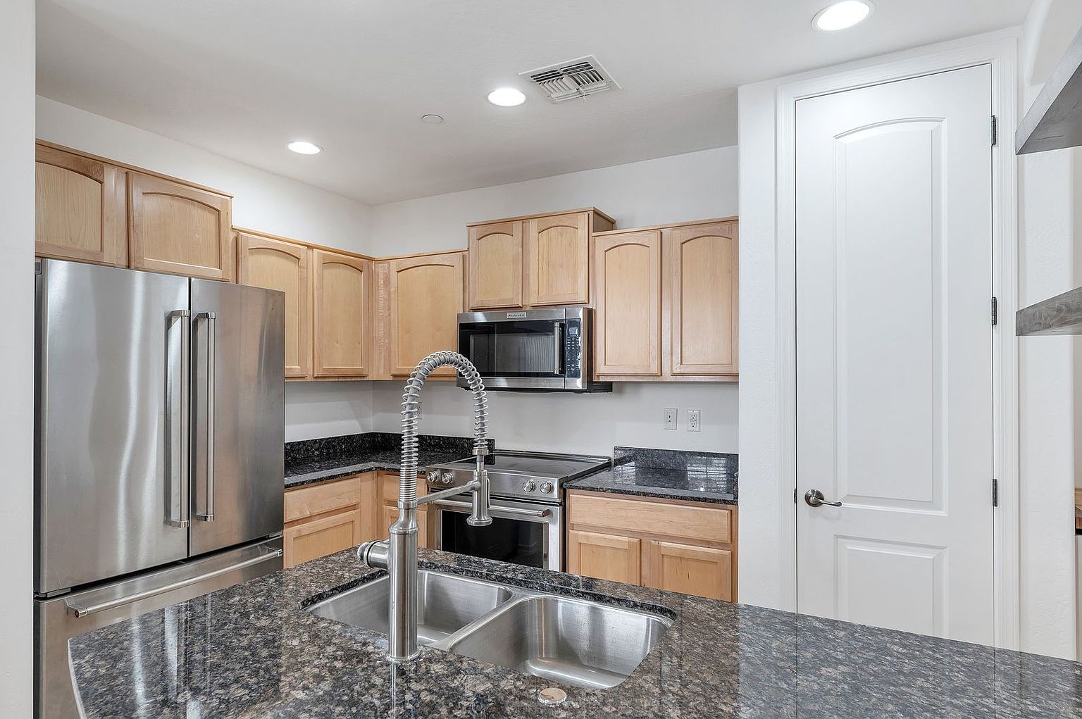 10055 N 142nd St Scottsdale, AZ 85259 photo 2