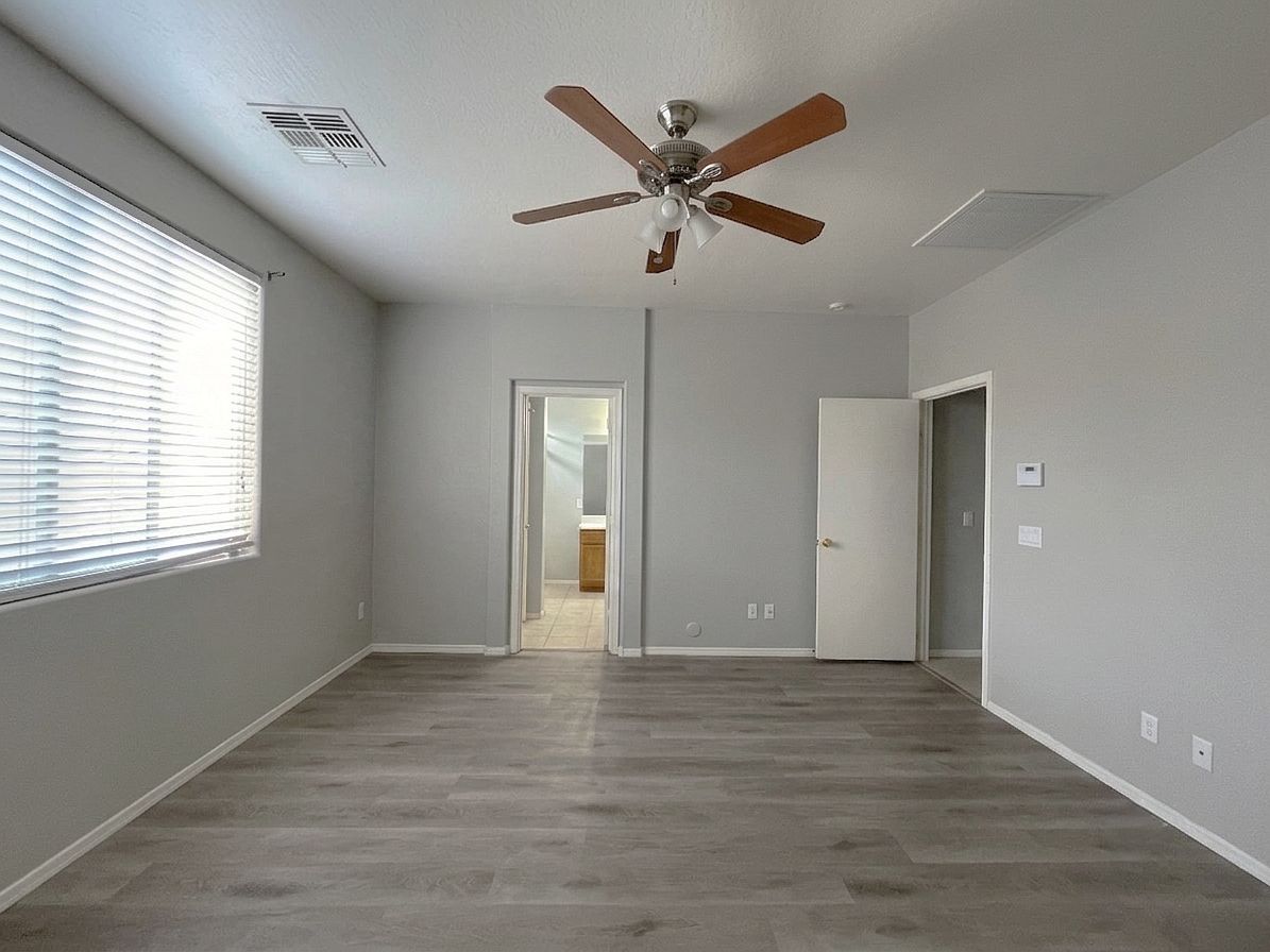 7423 W Alta Vista Rd photo 4