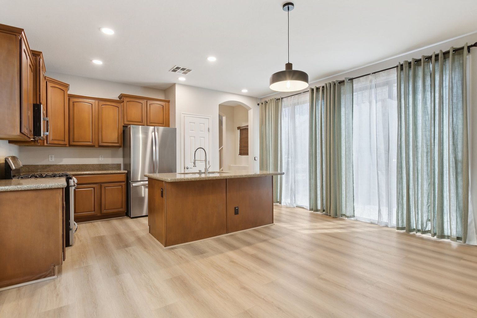 19025 E Seagull Dr photo 2