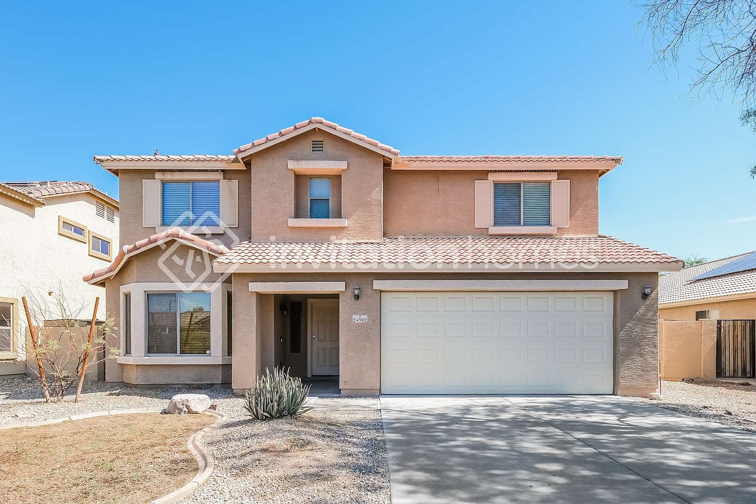 24902 W Wayland Dr Buckeye, AZ 85326 photo 2