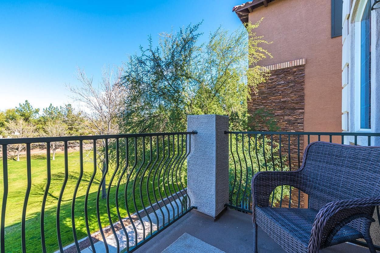 1628 E Canyon Creek Dr Gilbert, AZ 85295 photo 5