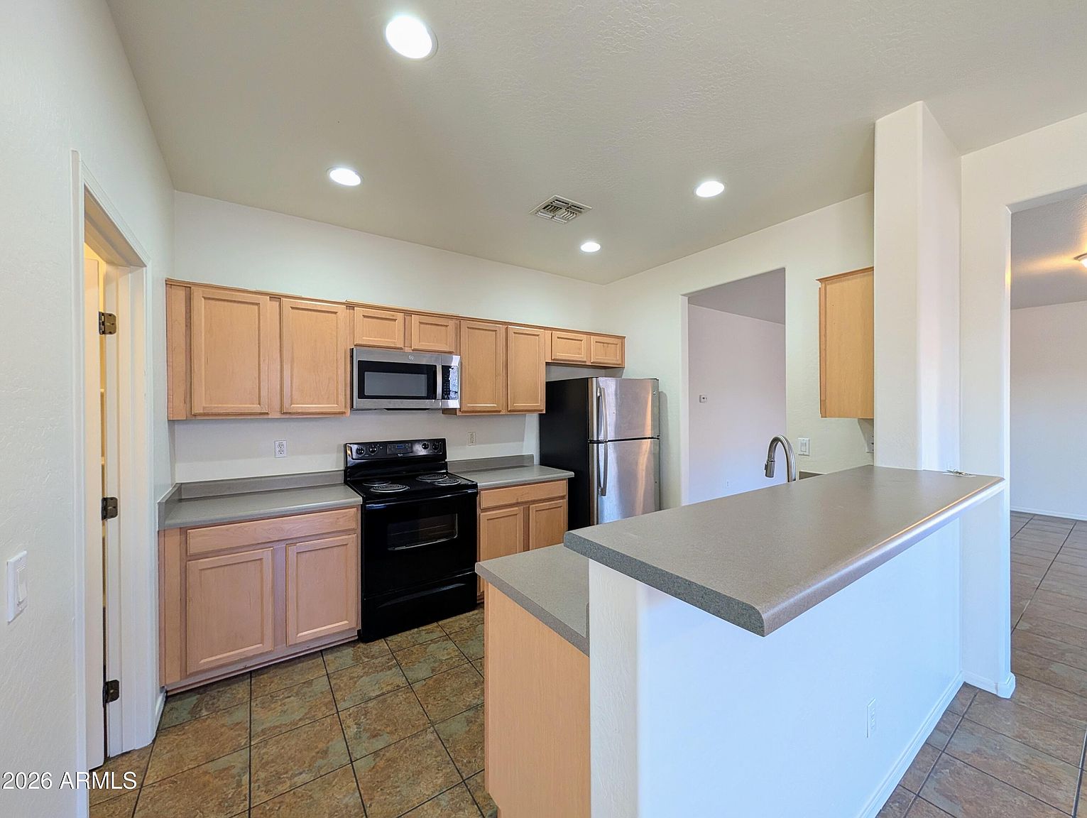 7323 W St Charles Ave Phoenix, AZ 85339 photo 2