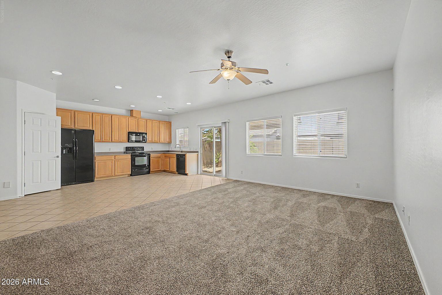 8770 W Wood Dr Peoria, AZ 85381 photo 5