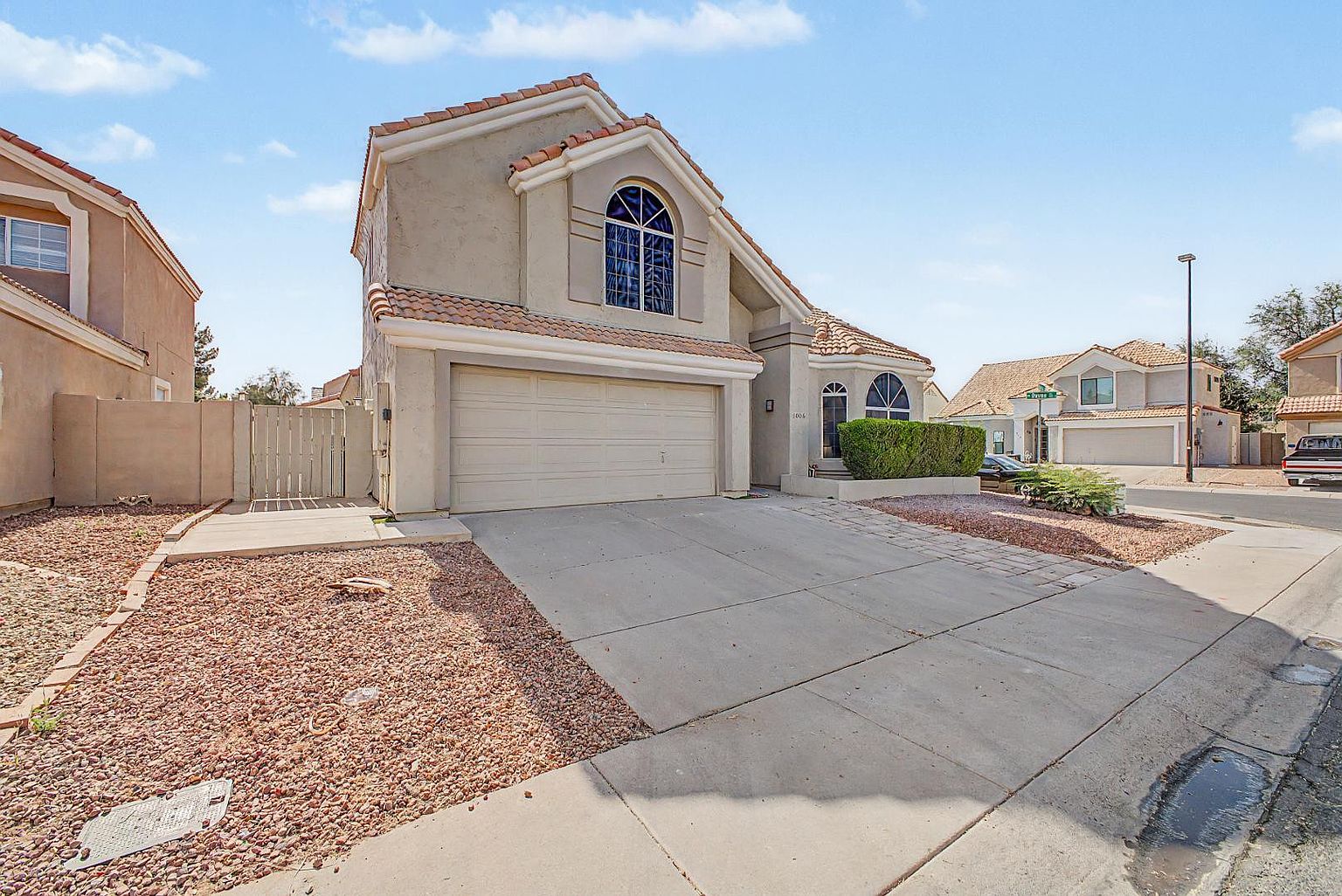 1006 S Tiago Dr Gilbert, AZ 85233 photo 3