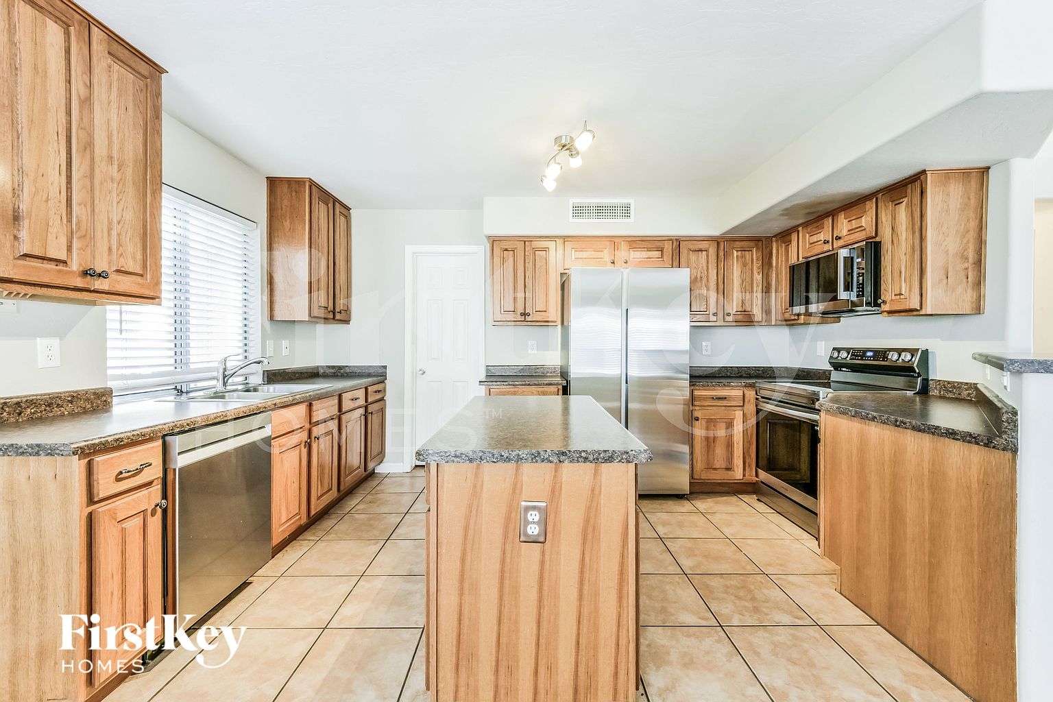 848 E Morelos St Chandler, AZ 85225 photo 5