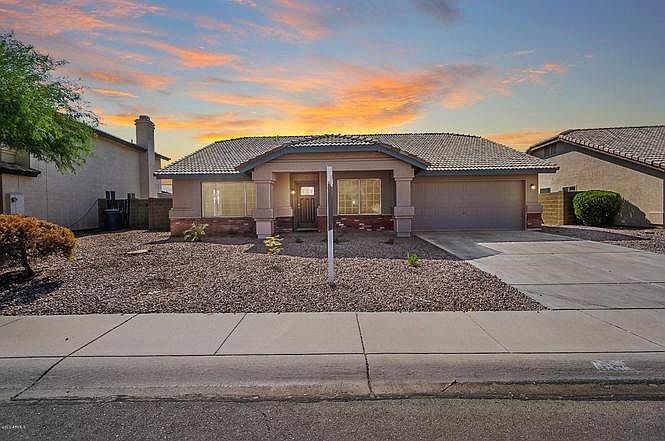 650 S Cheri Lynn Dr photo 3