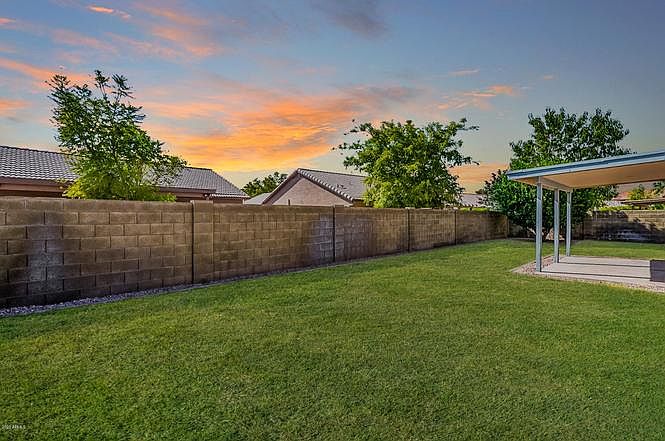 650 S Cheri Lynn Dr photo 2