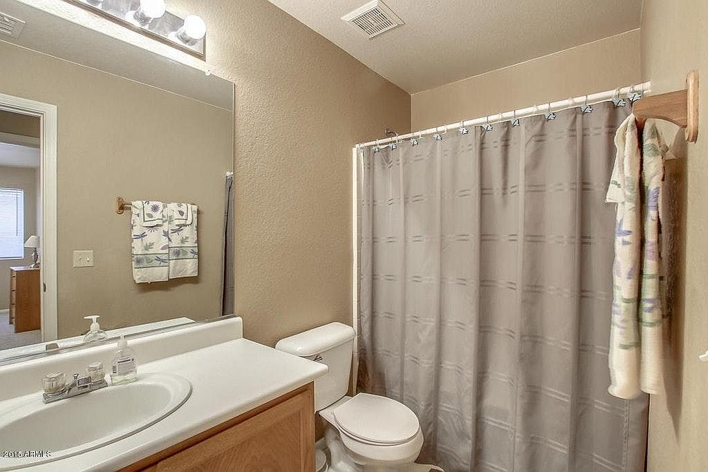 2342 E Springfield Pl photo 5