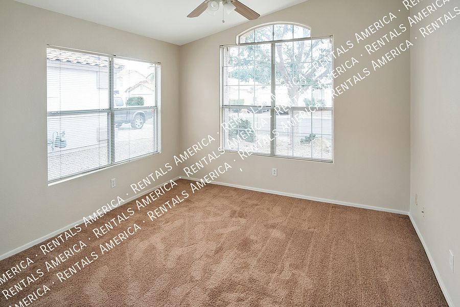 1200 W Kingbird Dr photo 4