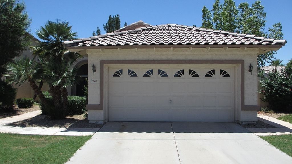 2471 W Hemlock Way Chandler, AZ 85248 photo 2