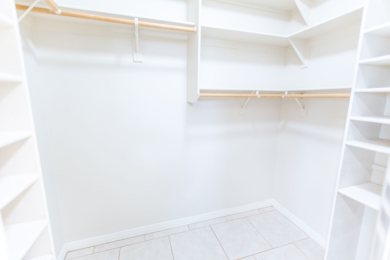 1172 W Island Dr photo 5