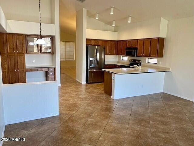 938 W Azalea Pl photo 5