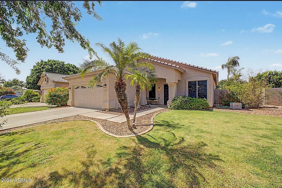 1852 W Havasu Way photo 2