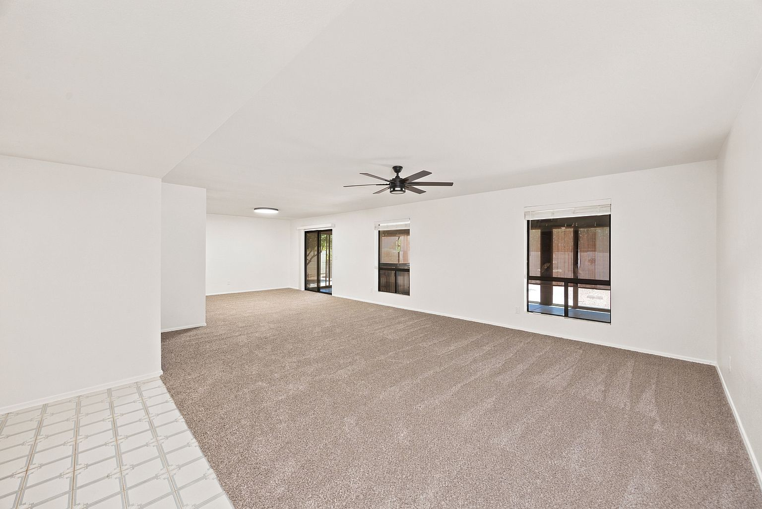 26009 S New Town Dr photo 4