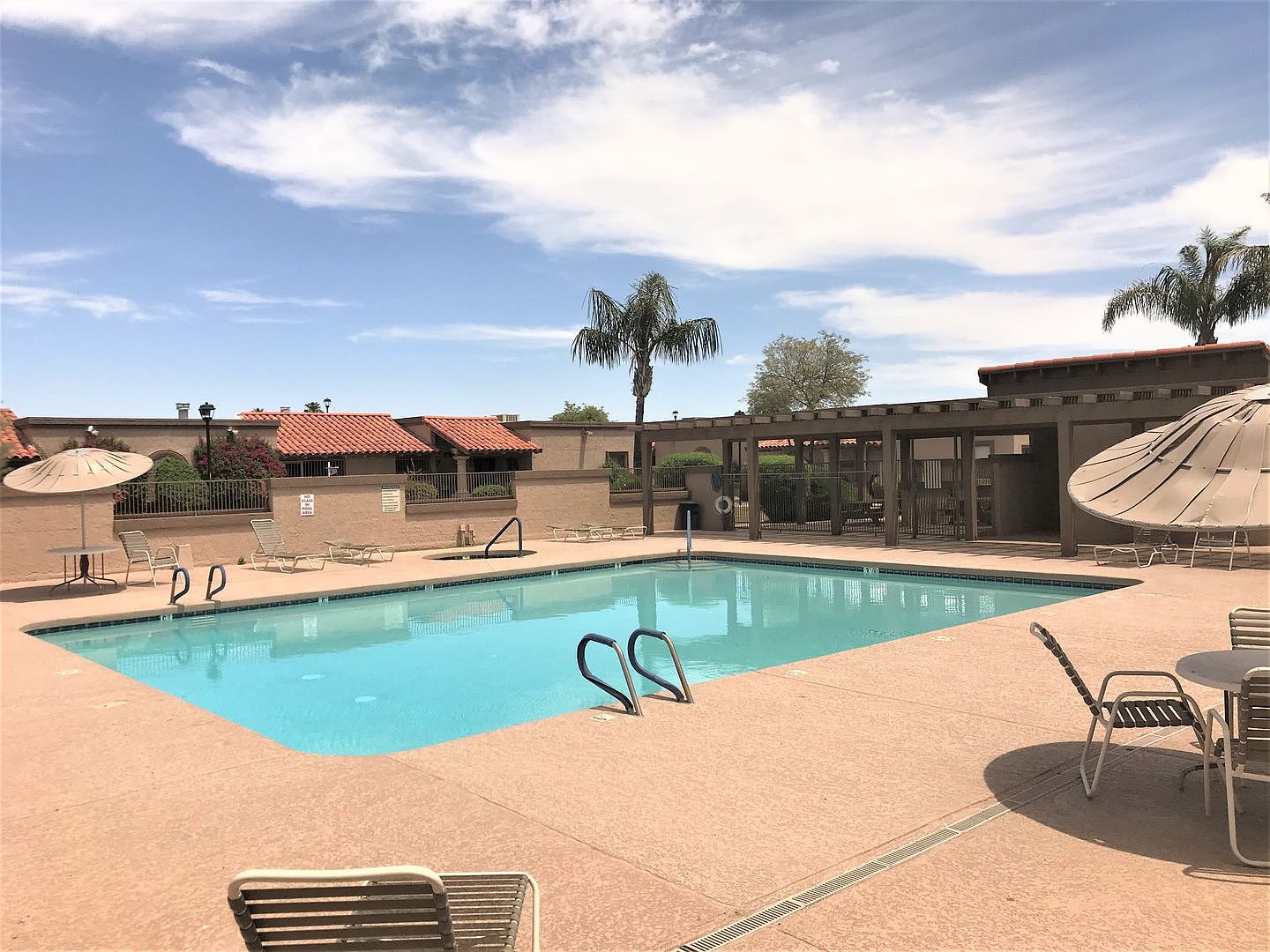97 N Cooper Rd Chandler, AZ 85225 photo 3