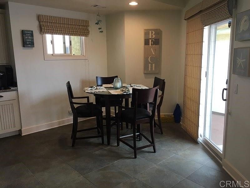 814 D Ave photo 5