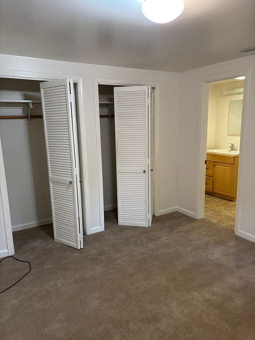 420 Laurel Ave photo 3