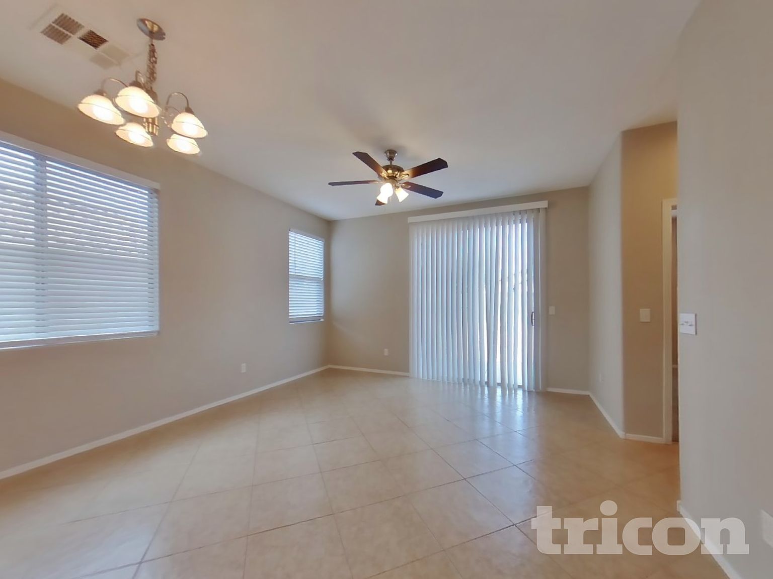 19296 N Costa Verdez Ave photo 4