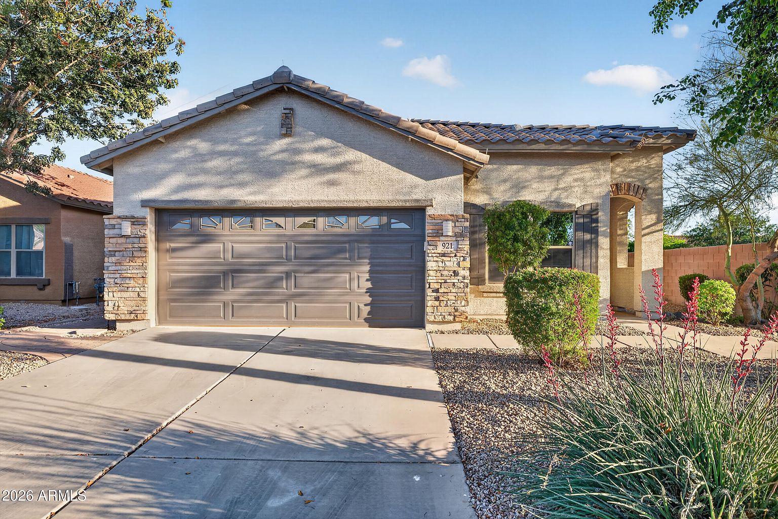 921 W Dana Dr San Tan Valley, AZ 85143 photo 2