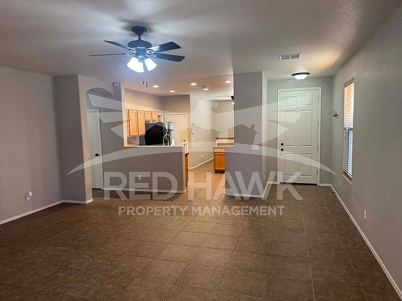 46156 W Barbara Ln photo 5