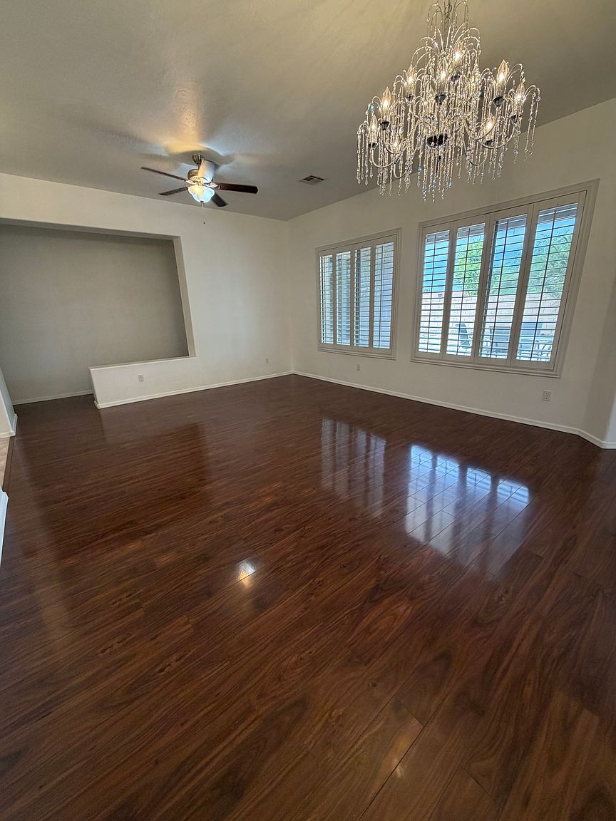 1510 W Saragosa St photo 5