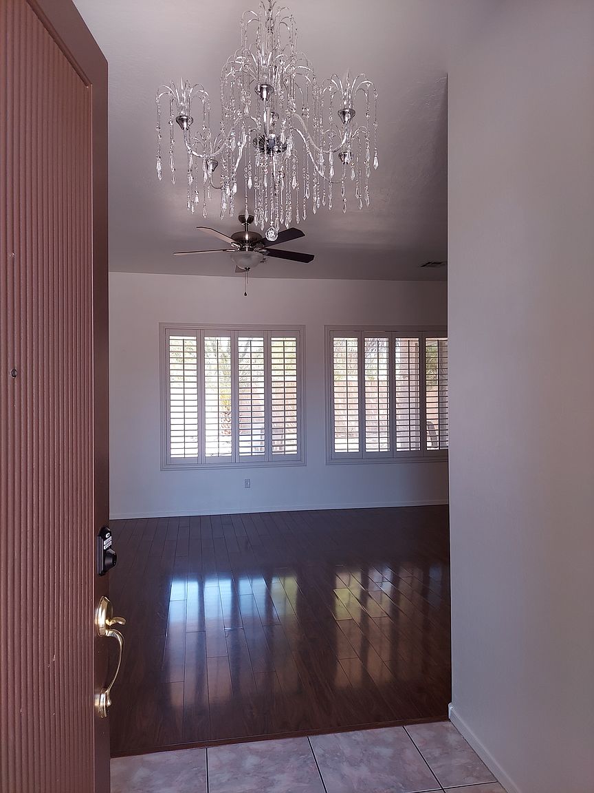 1510 W Saragosa St photo 3