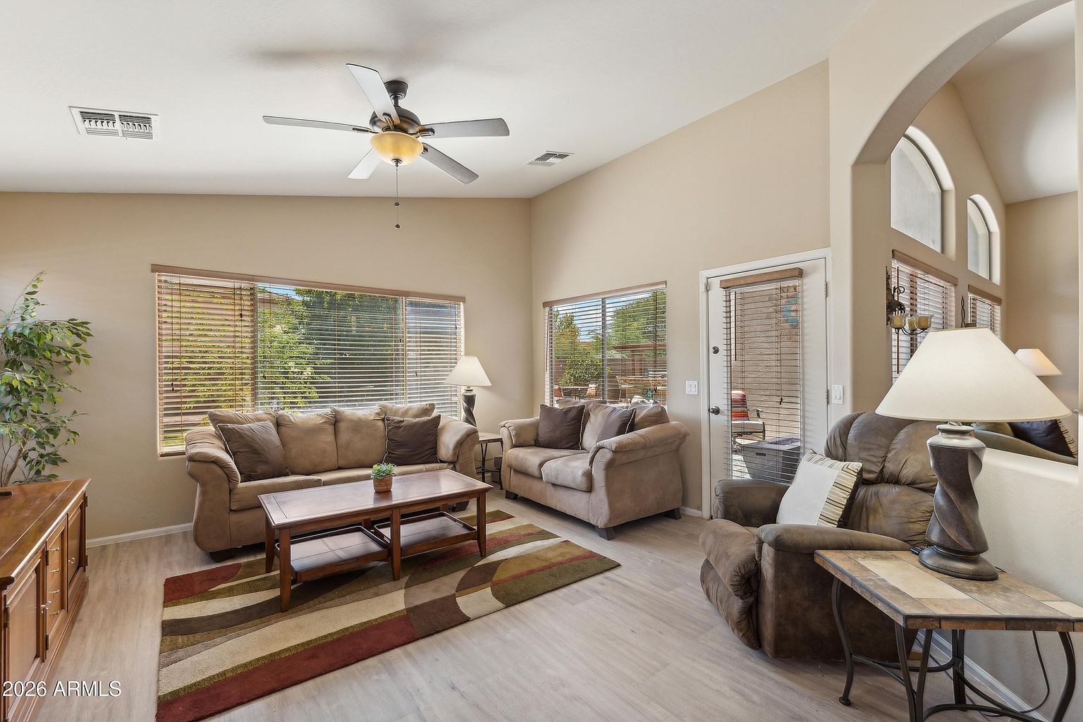101 W Red Mesa Trl photo 3