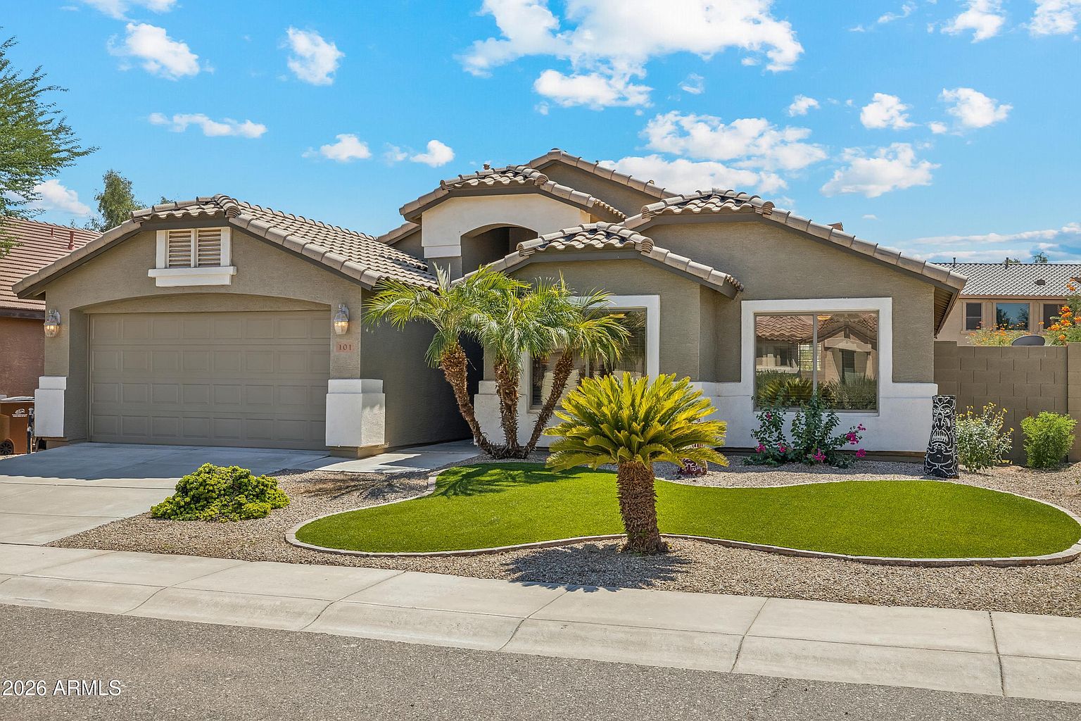 101 W Red Mesa Trl photo 2