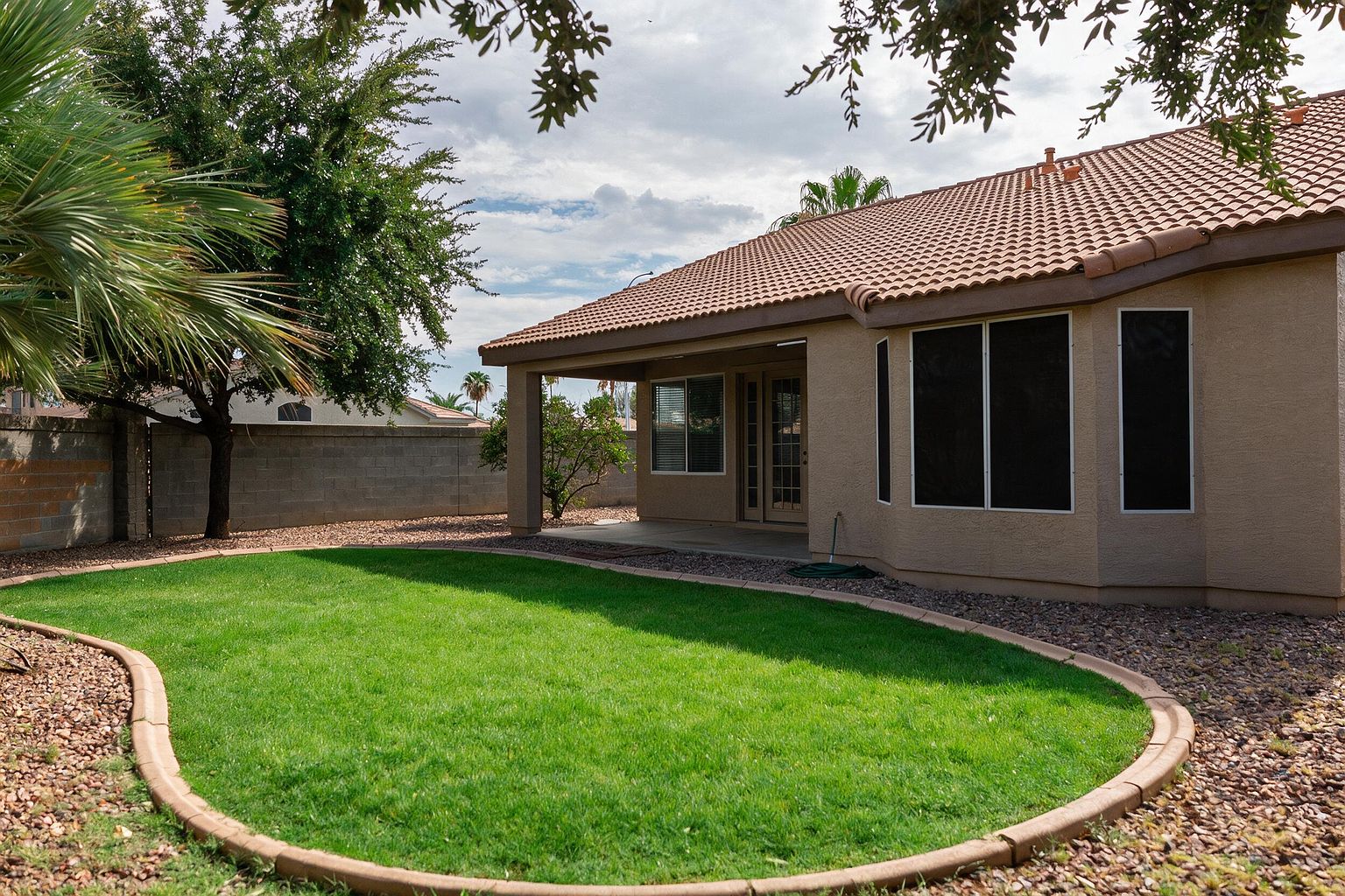 1741 S Navajo Way photo 2