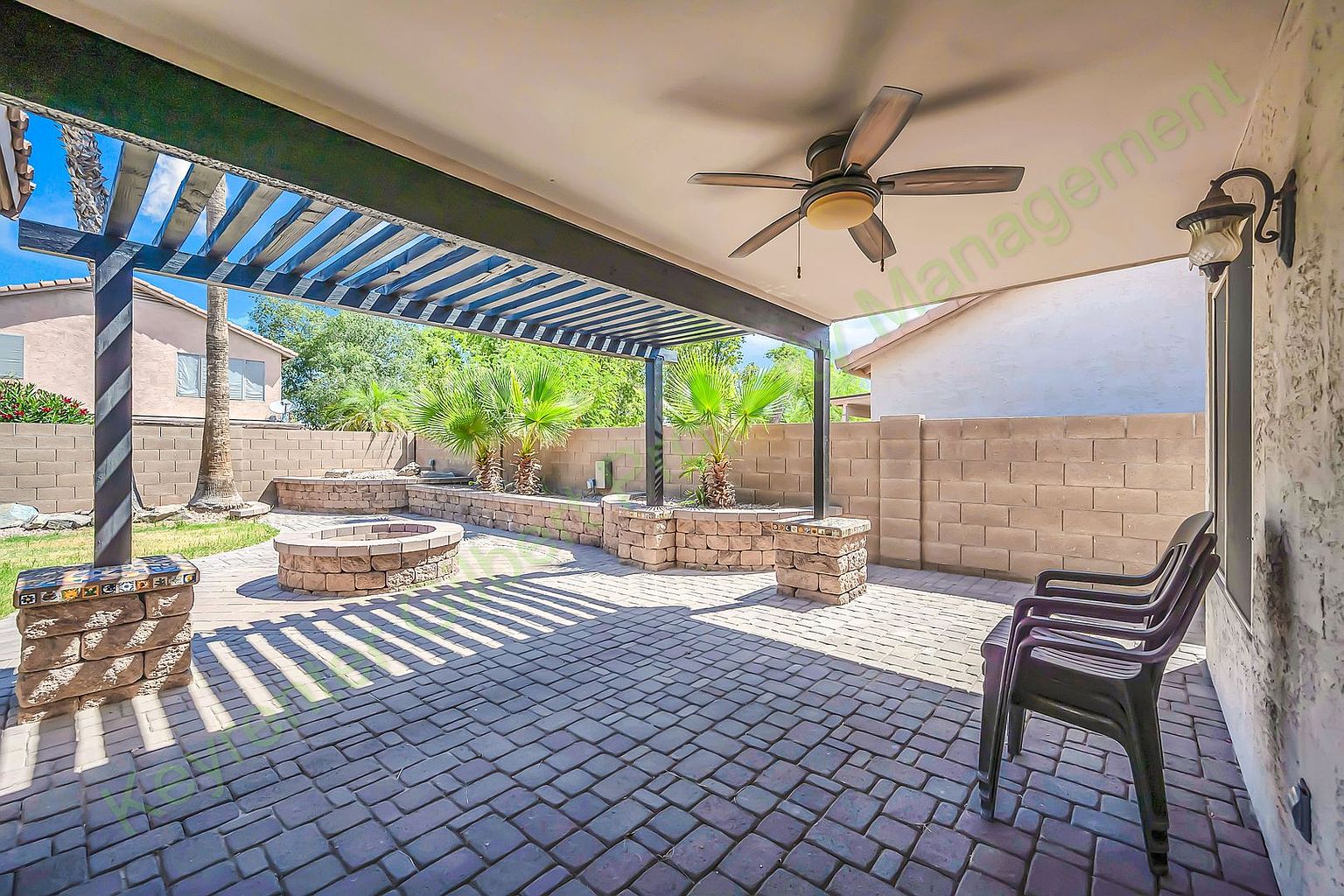 1284 W Kingbird Dr photo 4