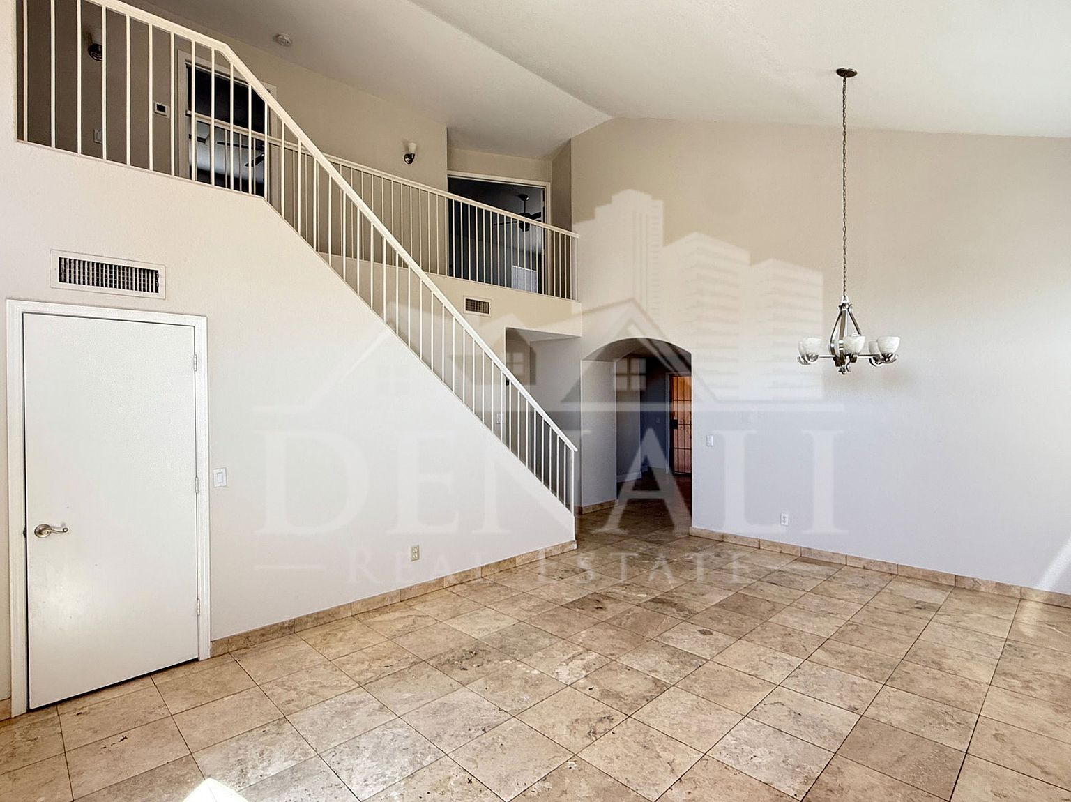 1274 W Sparrow Ct Chandler, AZ 85286 photo 3