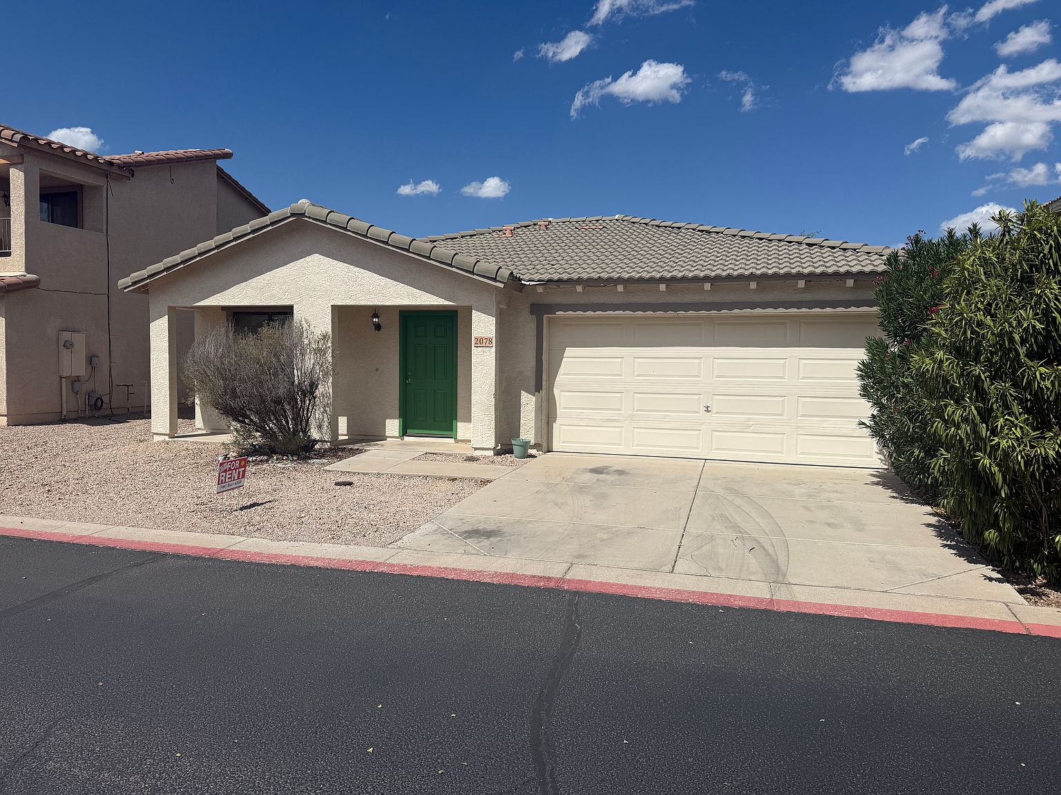 2078 E 28th Ave photo 5