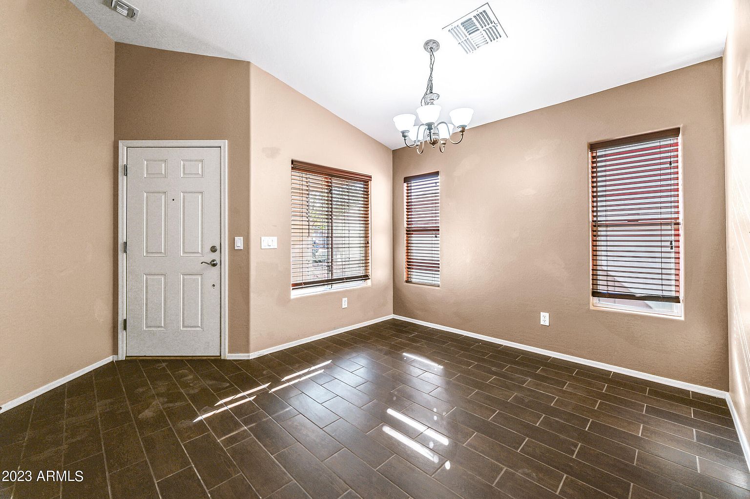 41284 W Cahill Dr Maricopa, AZ 85138 photo 5