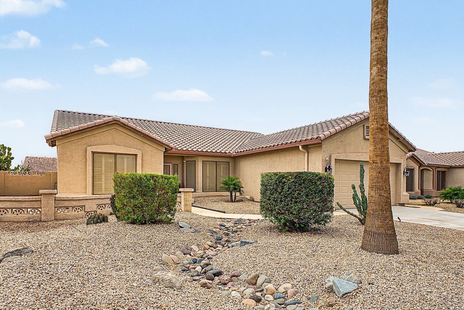 6960 S Windstream Pl