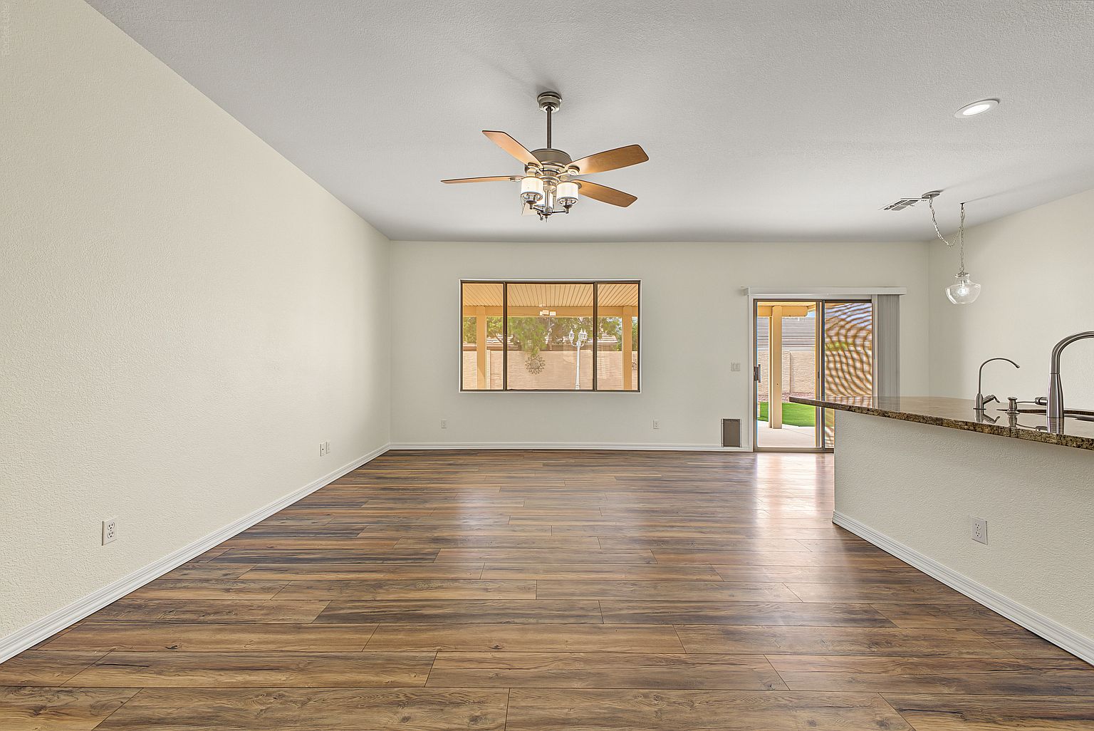 6960 S Windstream Pl photo 3
