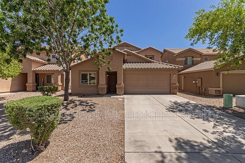 5179 E Silverbell Rd photo 2