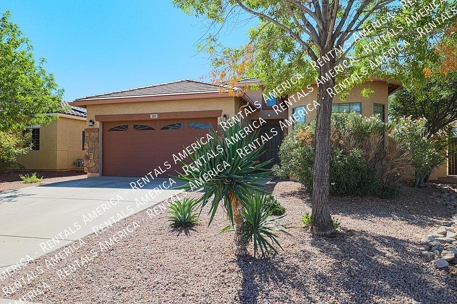 201 W Kona Dr Casa Grande, AZ 85122 photo 2