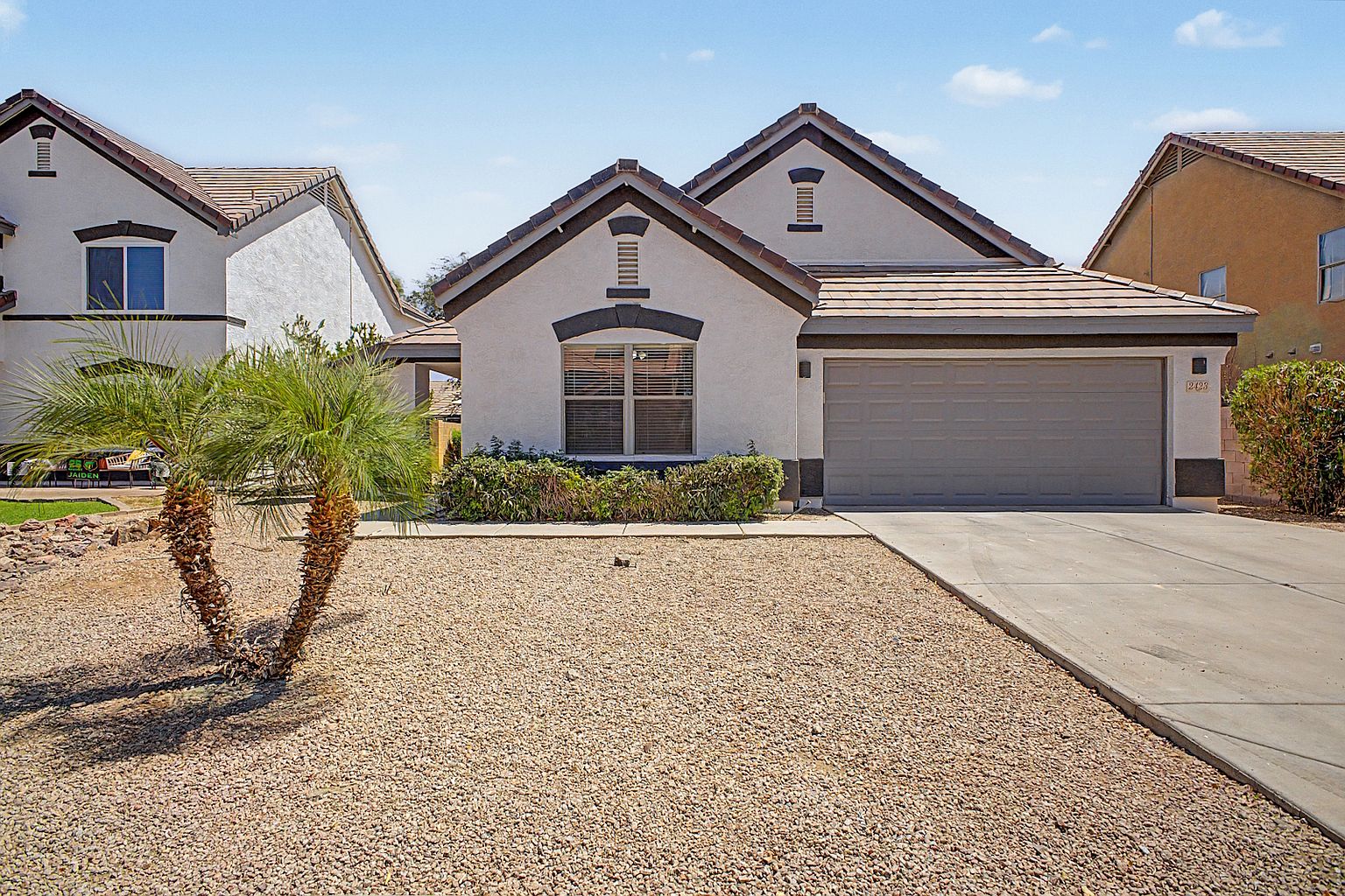 2423 E Winged Foot Dr Chandler, AZ 85249 photo 2