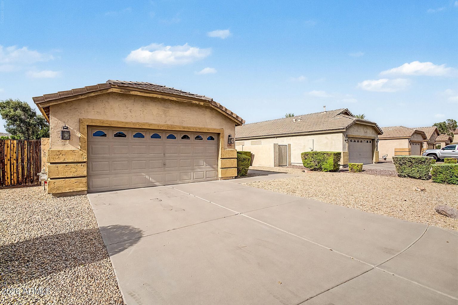 3290 E Juanita Ave photo 4