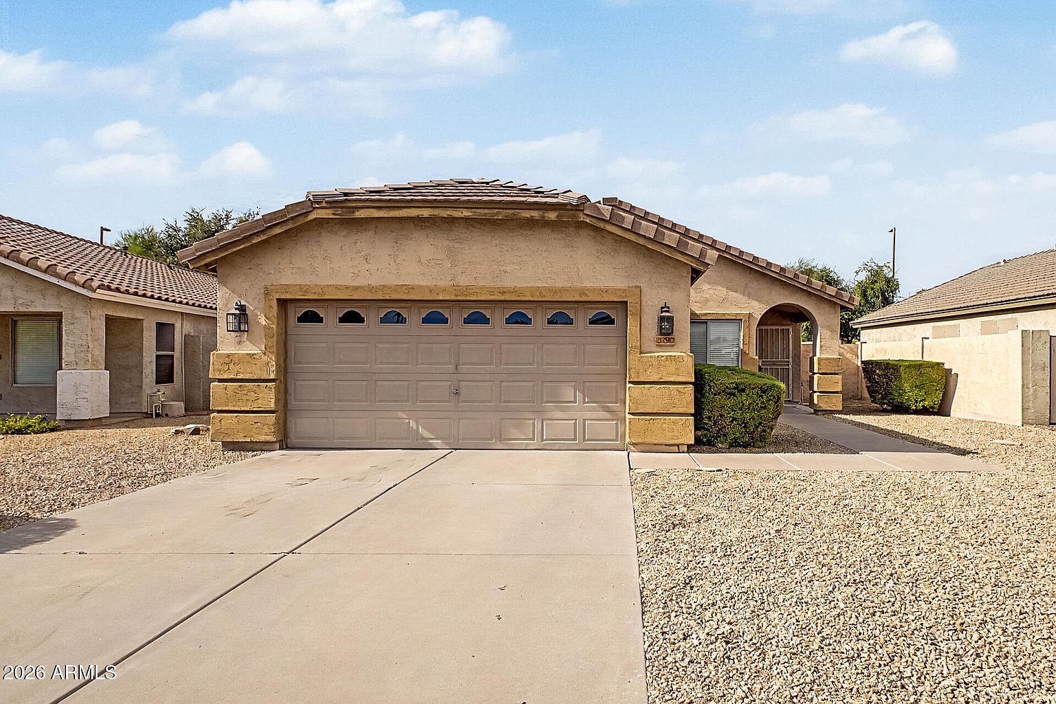 3290 E Juanita Ave photo 2