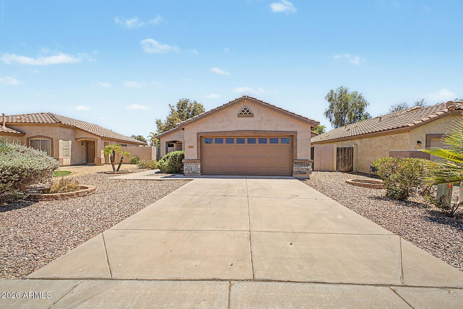 3311 E SAN ANGELO Avenue photo 2